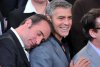 jean-dujardin-dors-sur-george-clooney-1-la-2-23-12.jpg